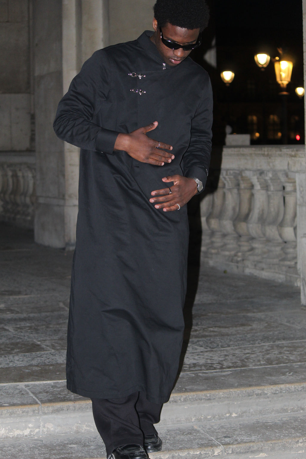 Qamis Stride